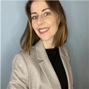 Laureata in Economia e commercio e abilitata Dottore Commercialista